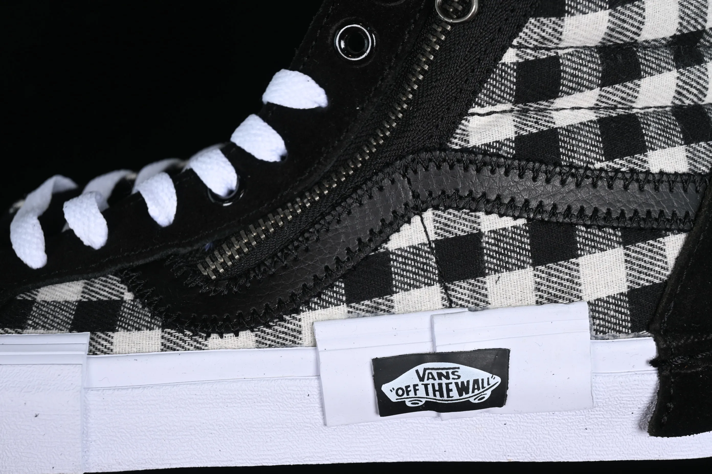 All categories Vans Vans series Vans Hi Vans high-top Vans Vault Sk8-Hi Cap LX Deconstruction New black and white checkerboard high-top canvas vulcanized sneakers VN0A3WM1XOS